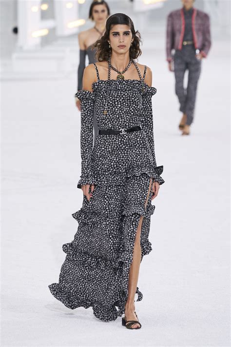 Chanel spring 2021 runway